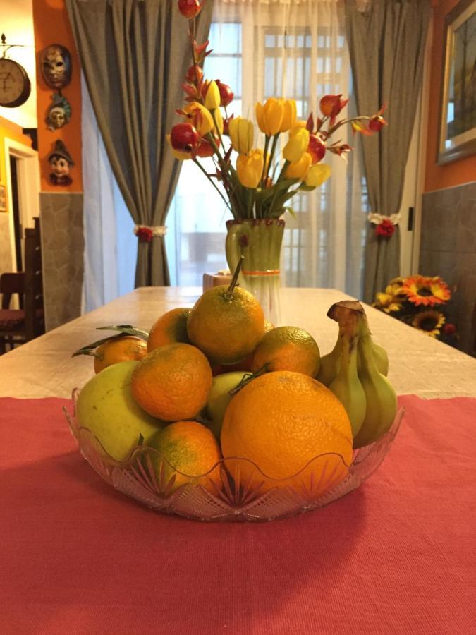 Il Giardino Della Foglia Hotel Bari Kültér fotó